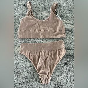 SKIMS STRETCH RIB SET (NWT)